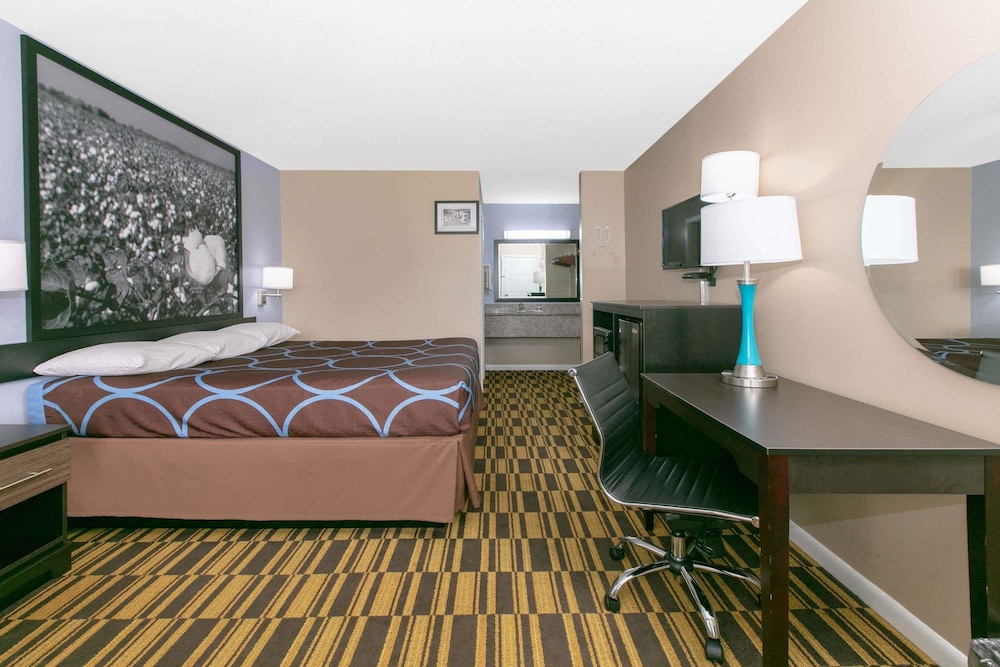 Super 8 By Wyndham Ocean Springs Biloxi 23/43