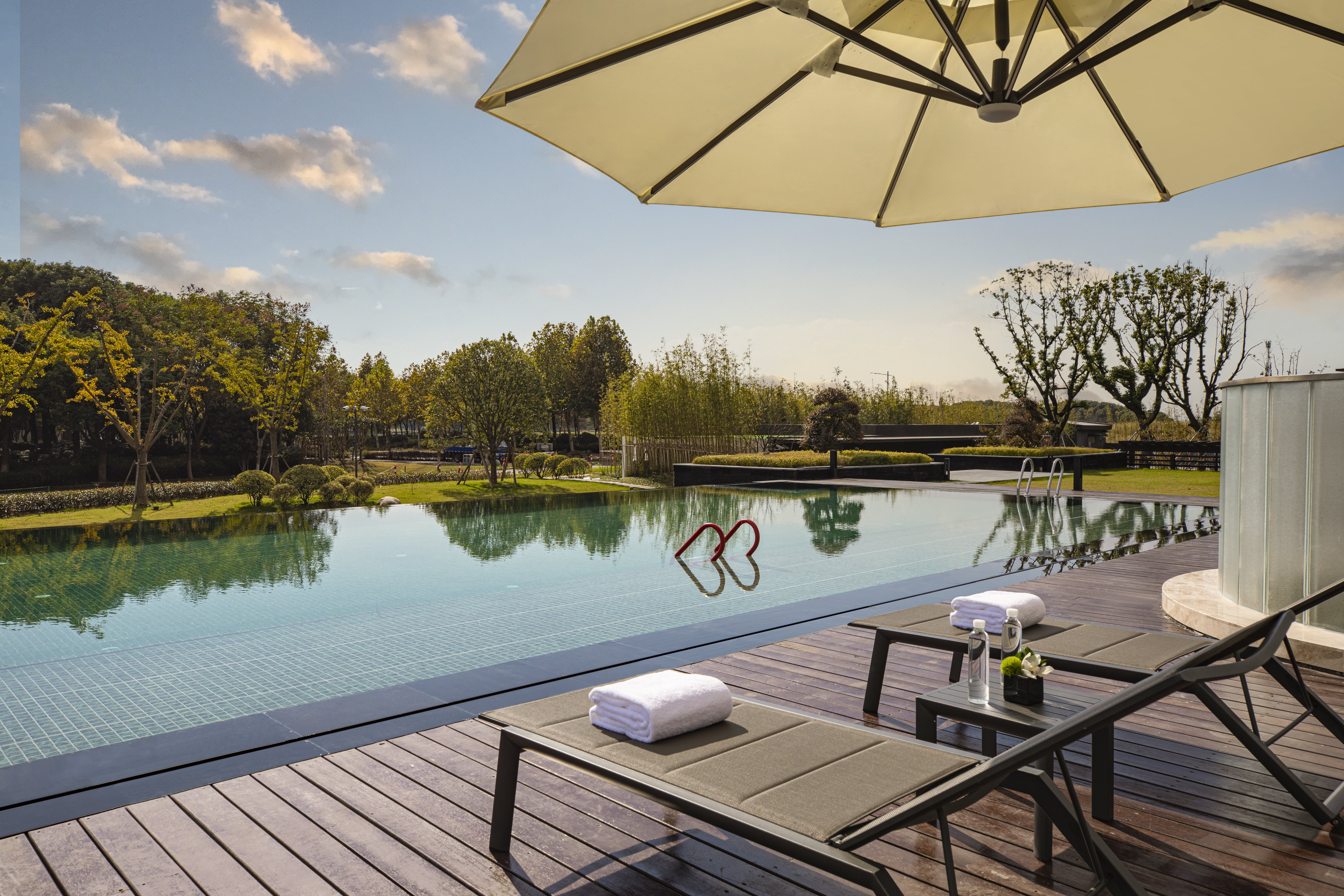 Hotel Indigo Suzhou Yangcheng Lake 40/76
