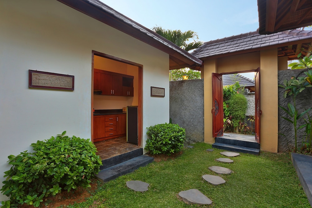 THE KAMPUNG UBUD VILLA 44/50