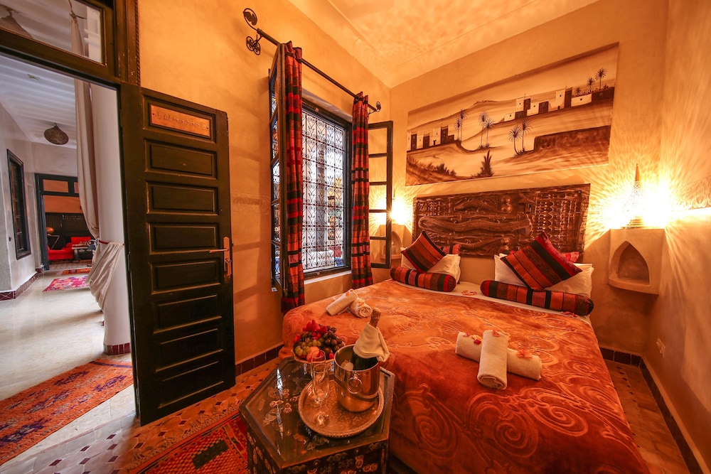 RIAD AFRICA 52/80