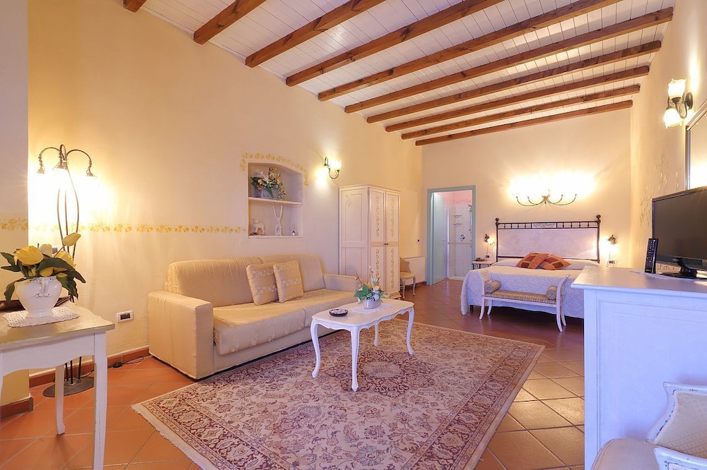 Borgo Di Villa Castelletti 36/62