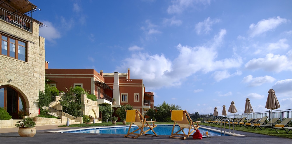 Katalagari Country Suites 35/50