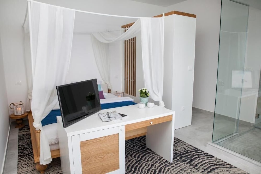Boutique Hotel Casa Del Mare Blanche 37/50