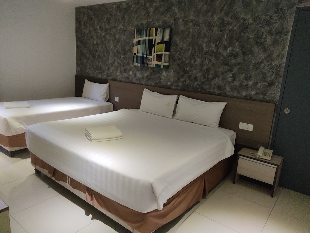 Hotel Golden View Puchong 18/39