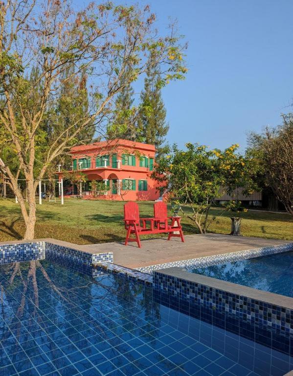 Rak Na Suan Pueng Resort 77/77