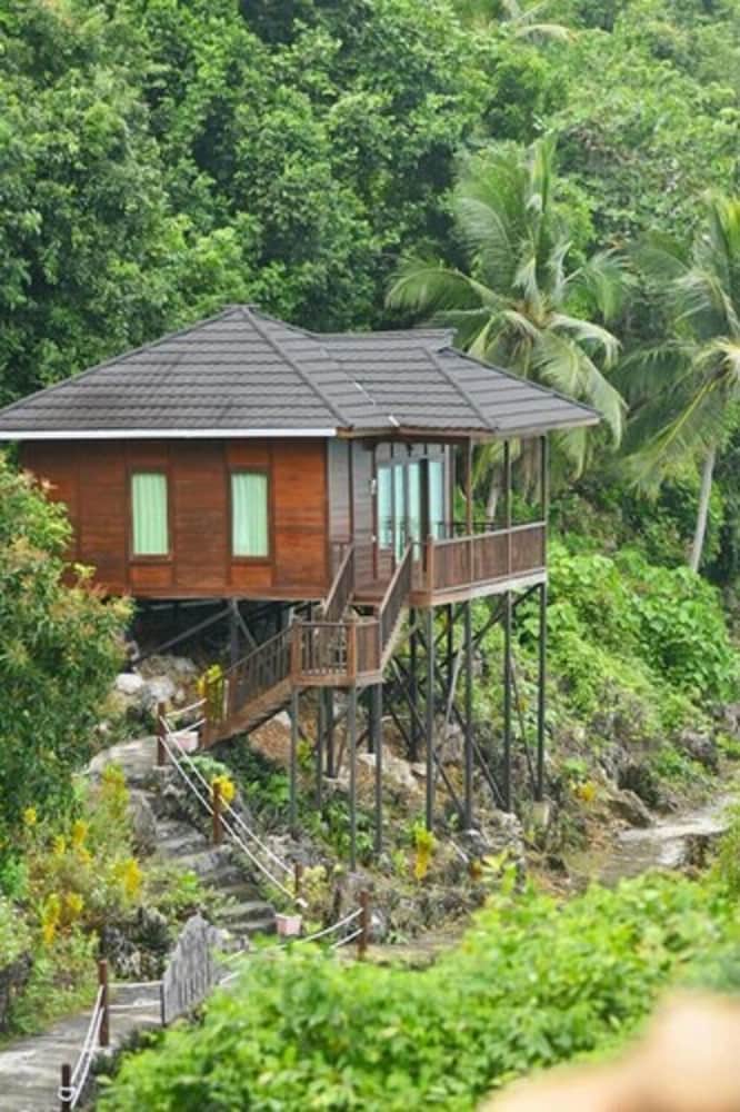 Noah Maratua Resort 41/50