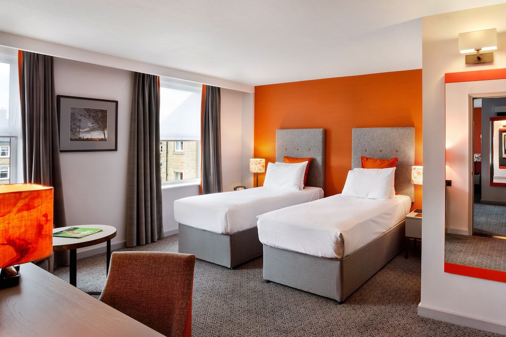Cedar Court Hotel Harrogate 17/59