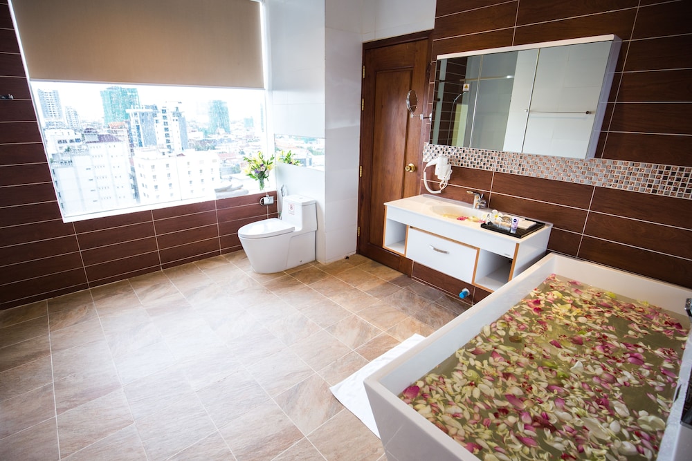 Orussey One Hotel Apartment 70/71