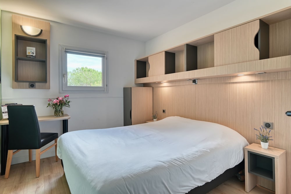 La Villa Martégale 18/50