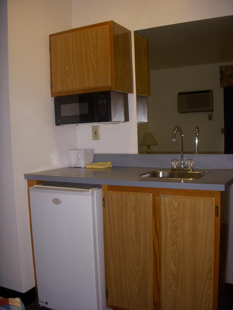 Apple Tree Inn photo4