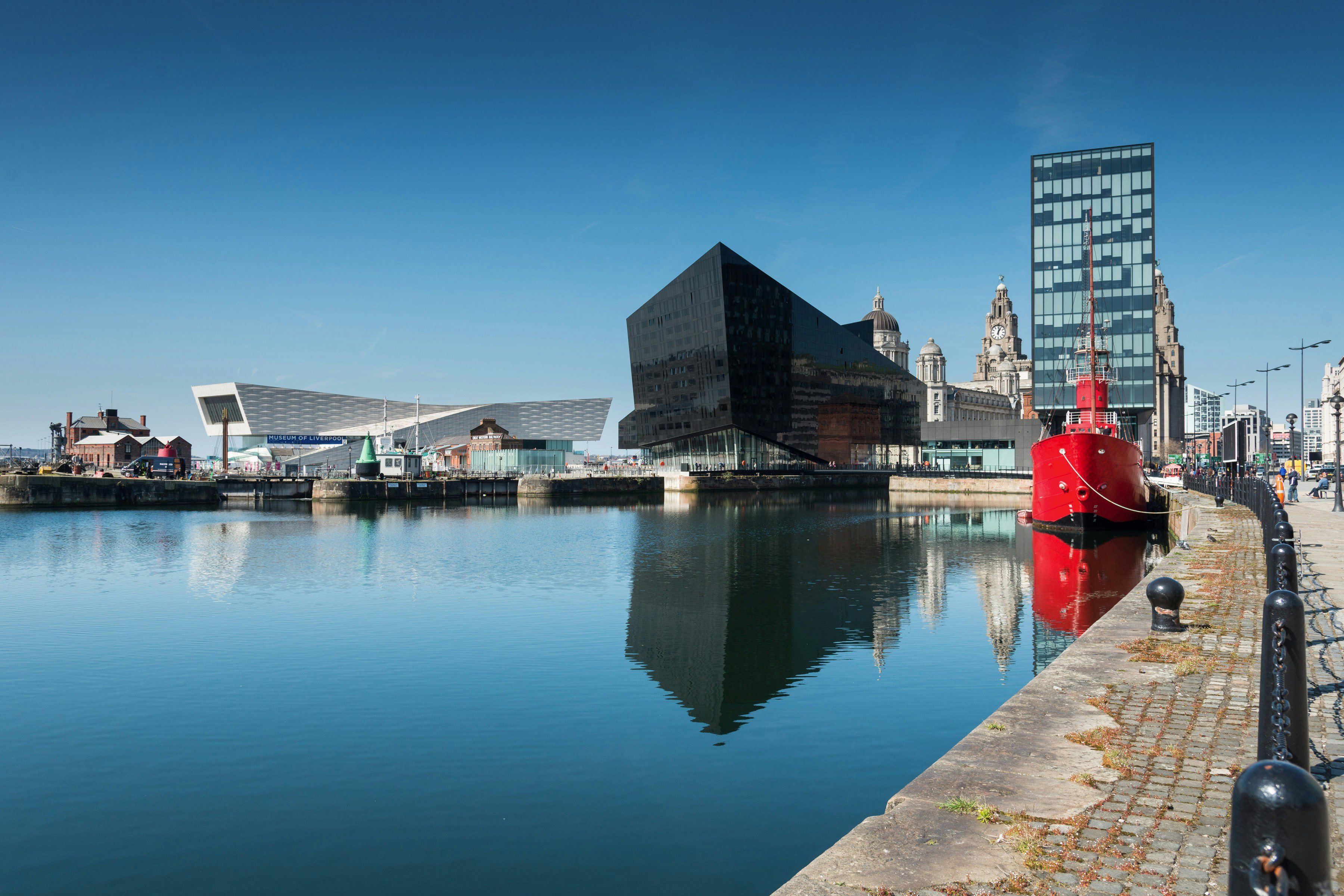 Premier Inn Liverpool City Centre (Lime Street) Hotel 32/37