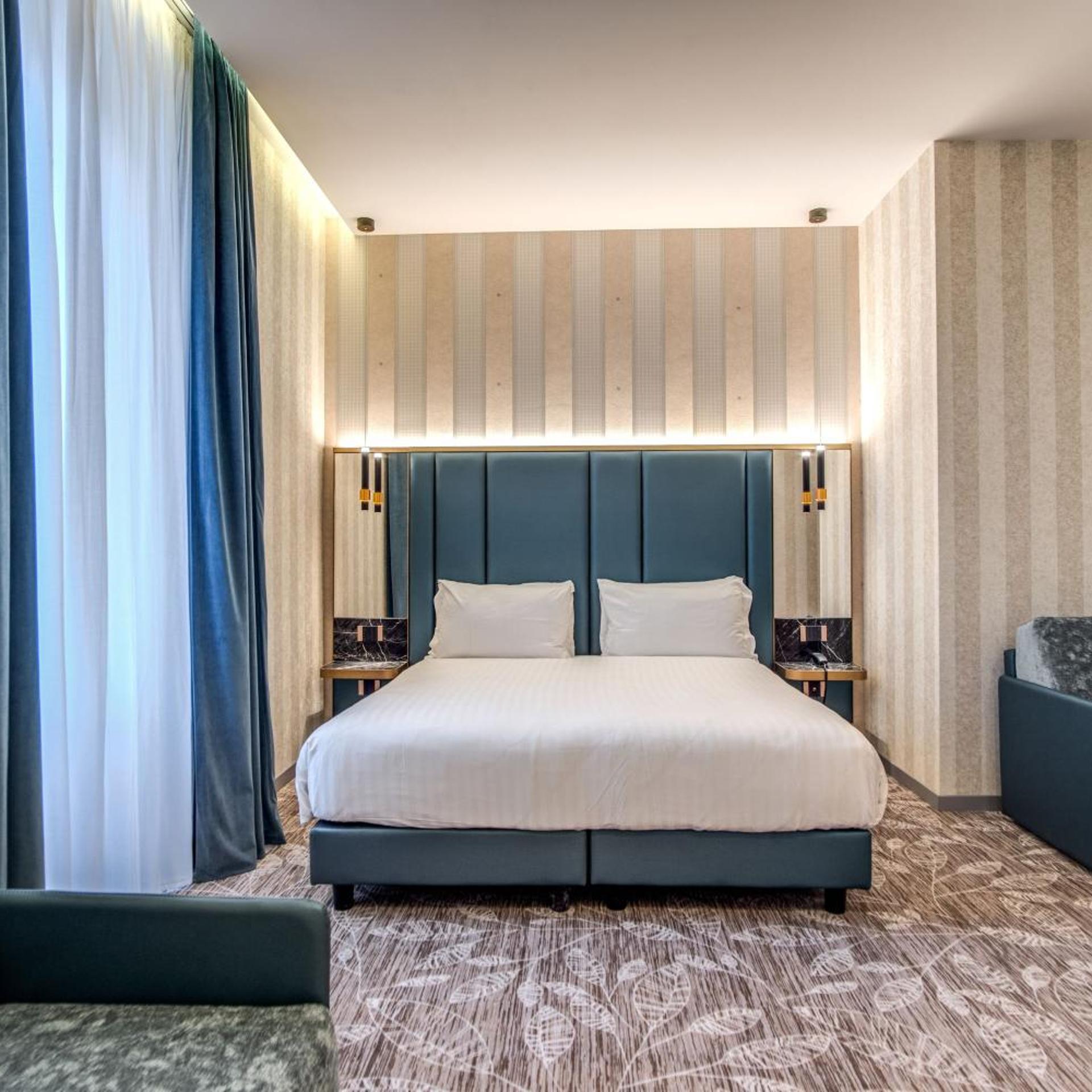 غرفة ديلوكس رباعية مع أريكة، CC Palace Hotel 2/3