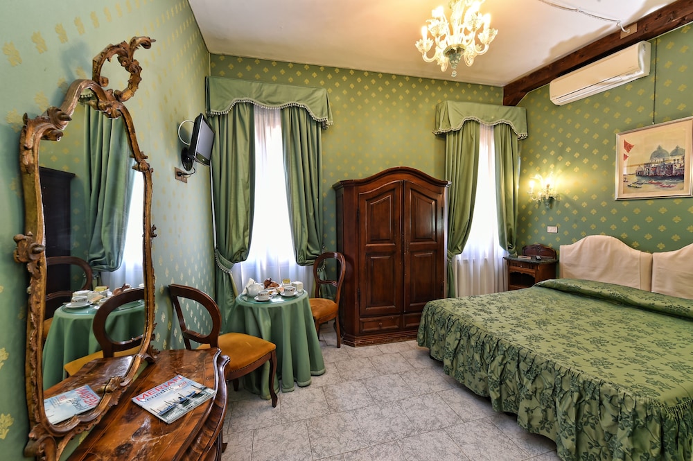 Villa Rosa 14/49