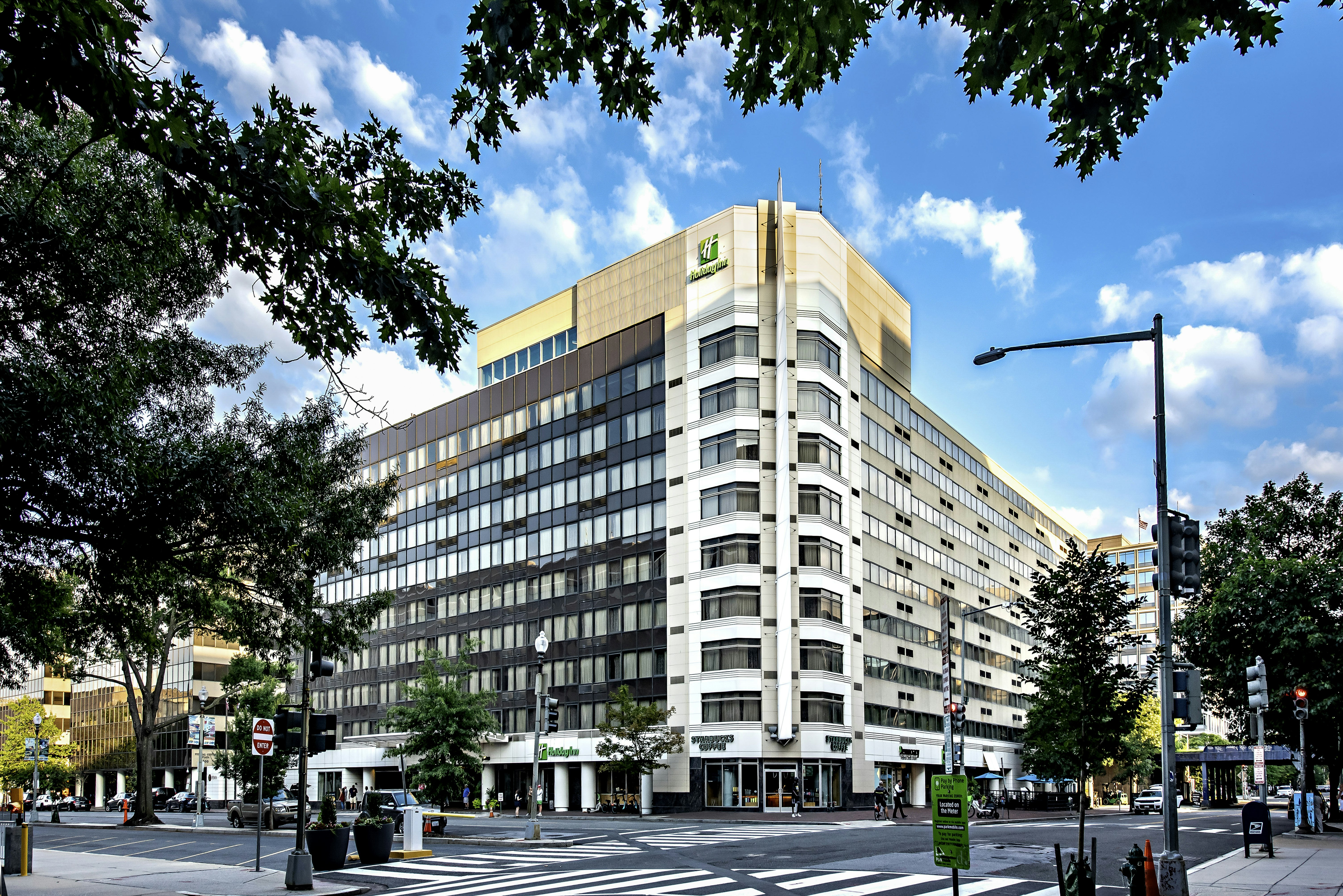 Holiday Inn Washington Capitol - Natl Mall, an IHG Hotel 67/77