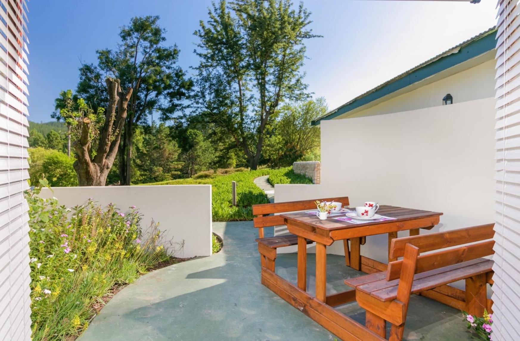Eastbrook River Lodge