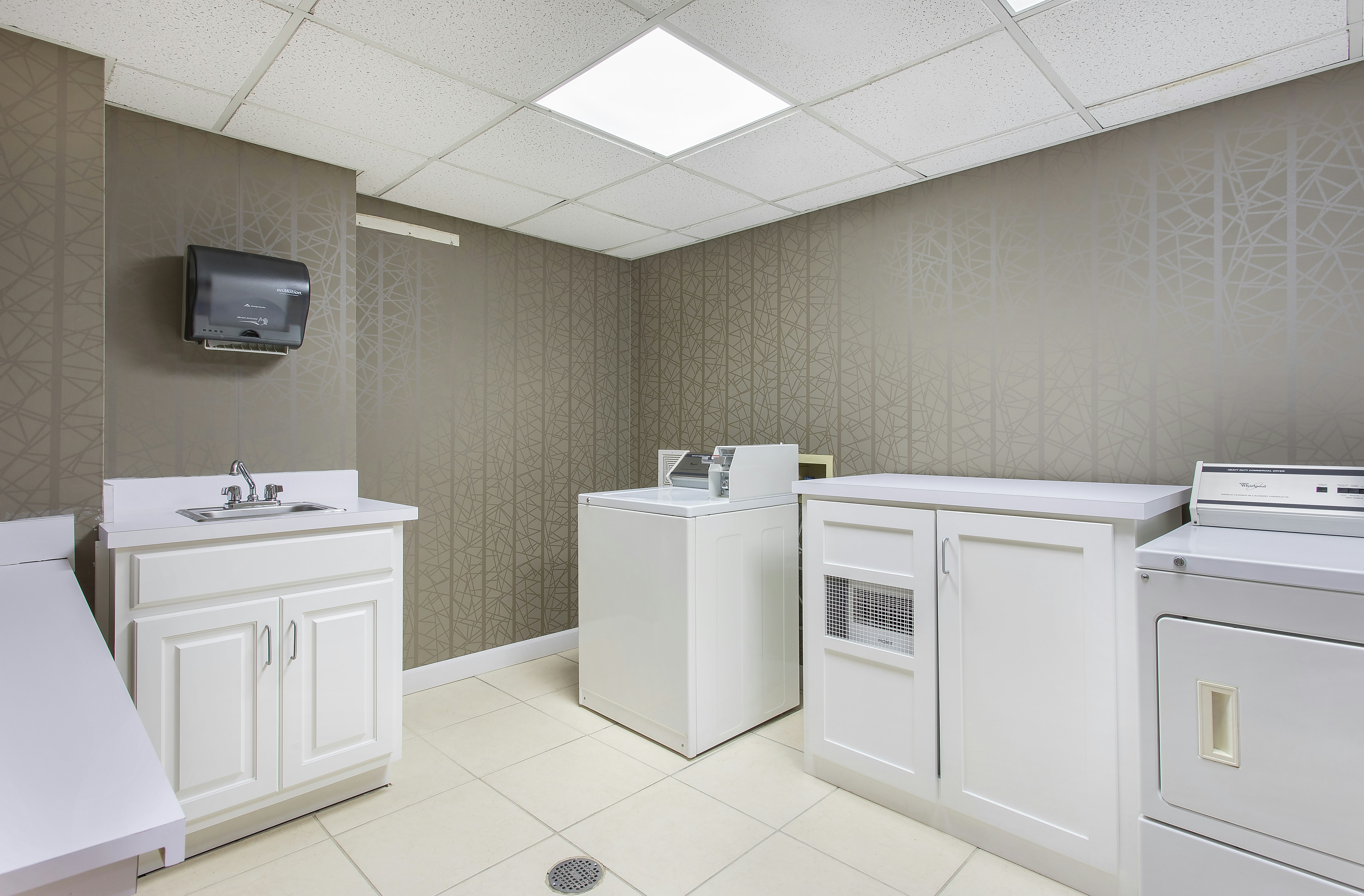 Hampton Inn Cullman 54/56