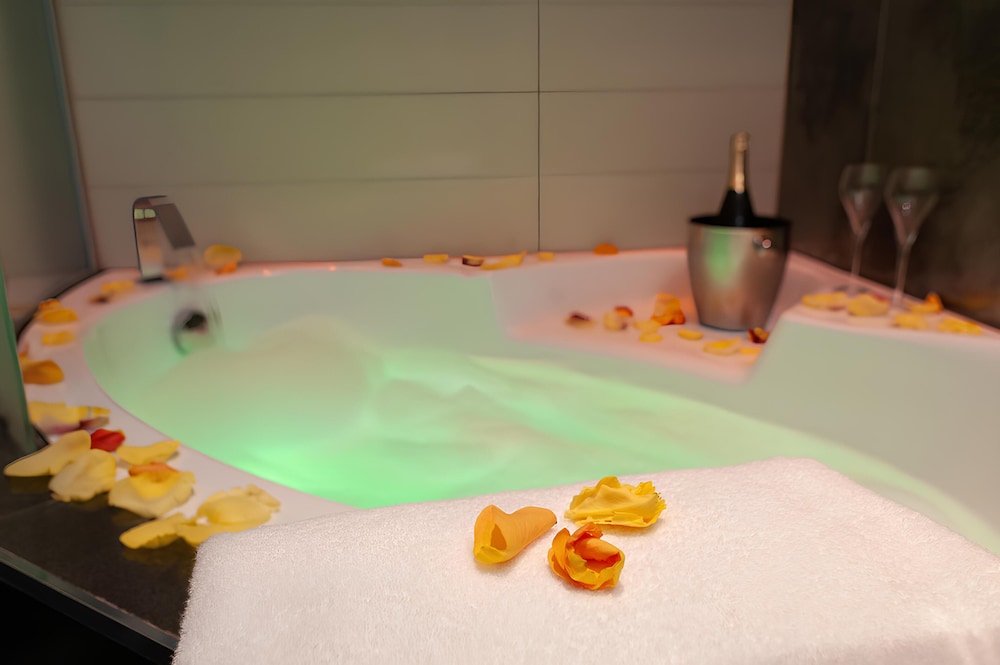 Secret De Paris - Hotel & Spa - Adults Only 62/68