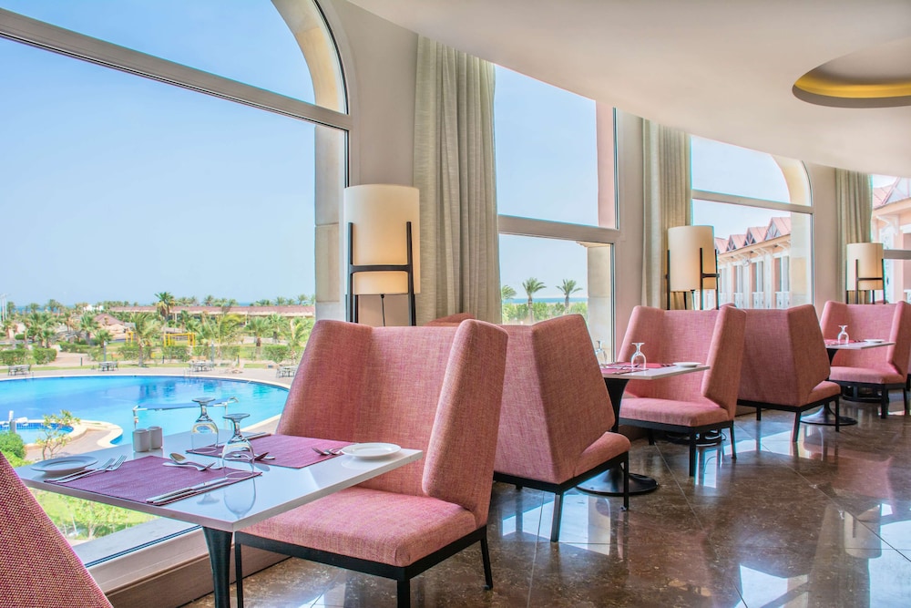 منتجع راديسون بلو الخبر، شاطئ نصف القمر(Radisson Blu Resort Al Khobar Half Moon Bay) 34/69