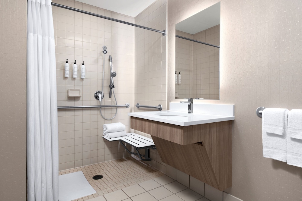 Springhill Suites By Marriott Fairbanks 47/48