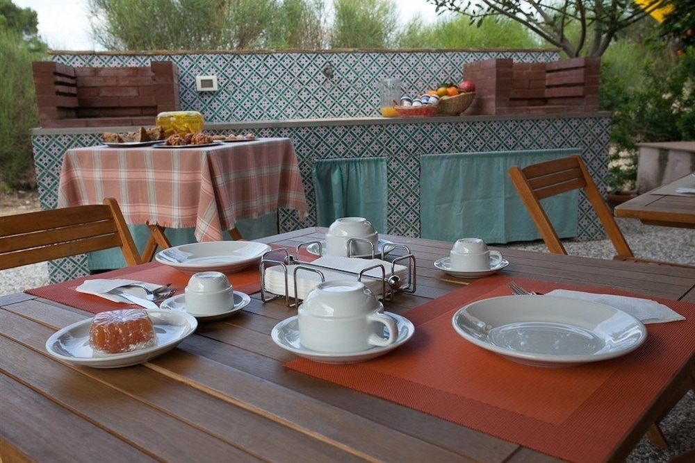 Agriturismo Baglio Donna Santa 31/48