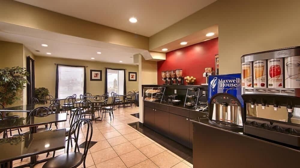 Best Western Garden State Inn 22/31