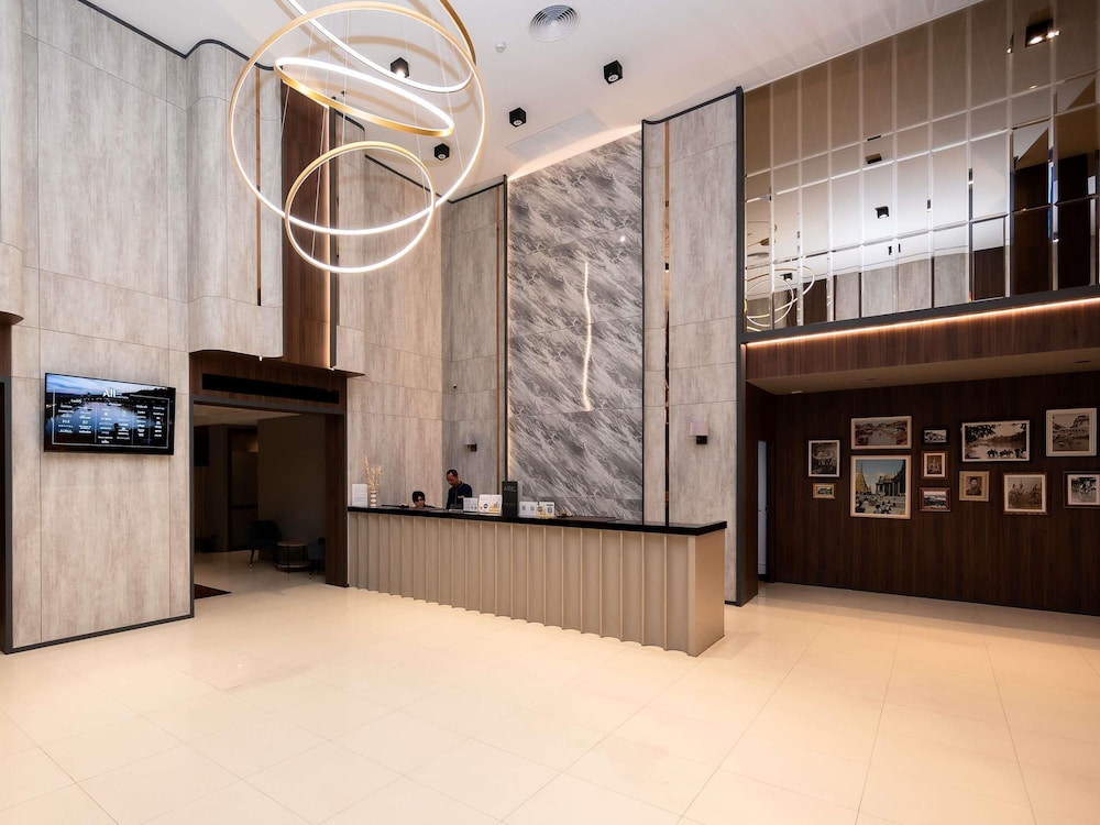 Grand Mercure Bangkok Asoke Residence 6/69