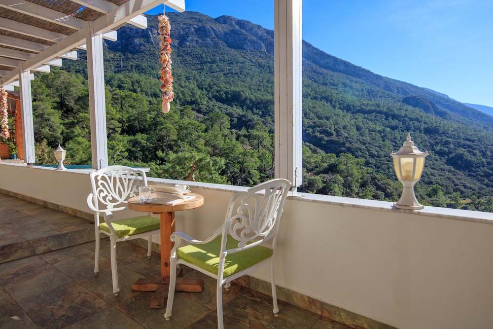 Manzara Hotel 25/50