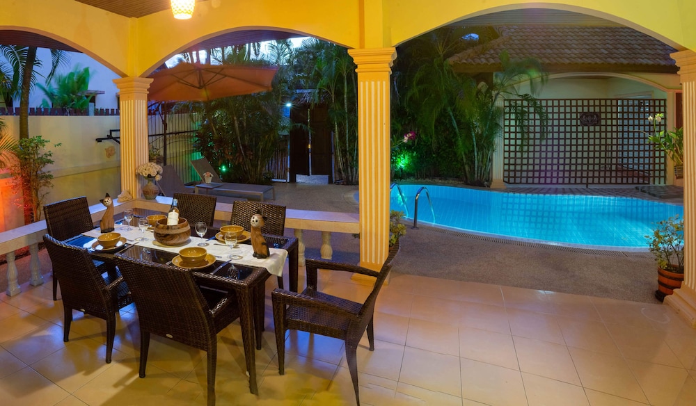 Coconut Paradise Villas 34/50