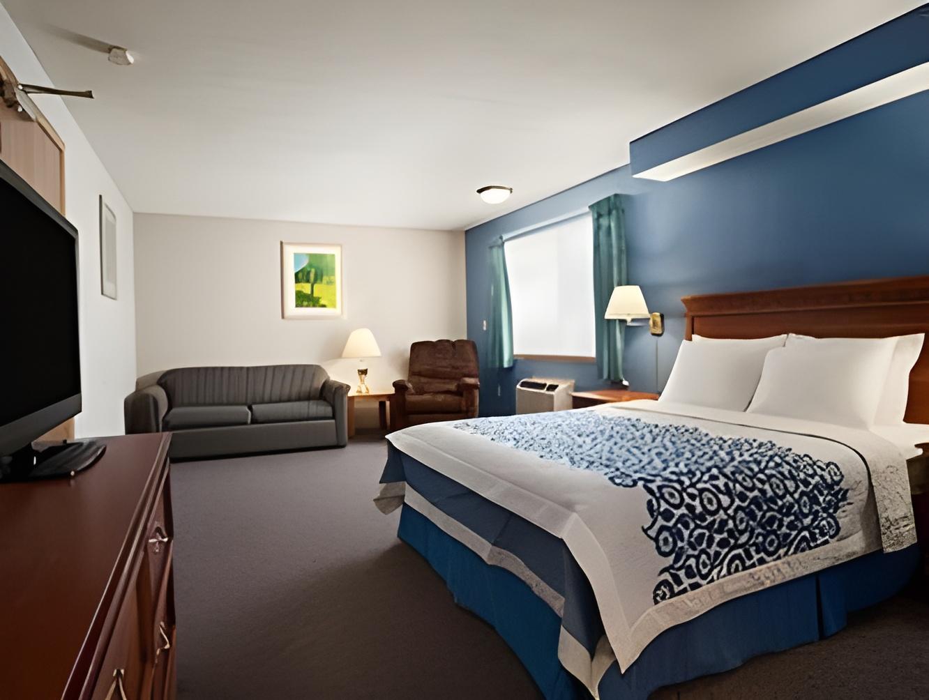 Days Inn Lacey Olympia Area 1/19