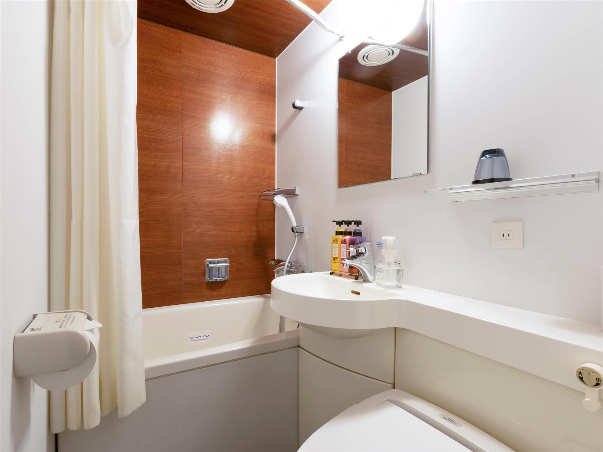 Room, Single, Comfort Inn Tokyo Roppongi 12/17