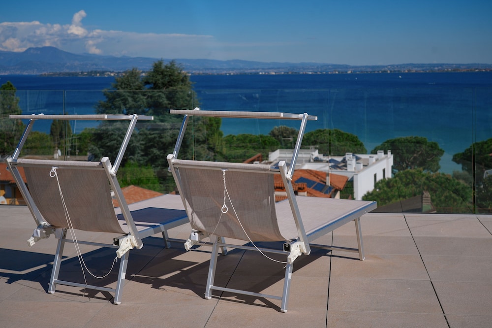 Hotel Palazzo Del Garda (ex Hotel Armony) 27/48