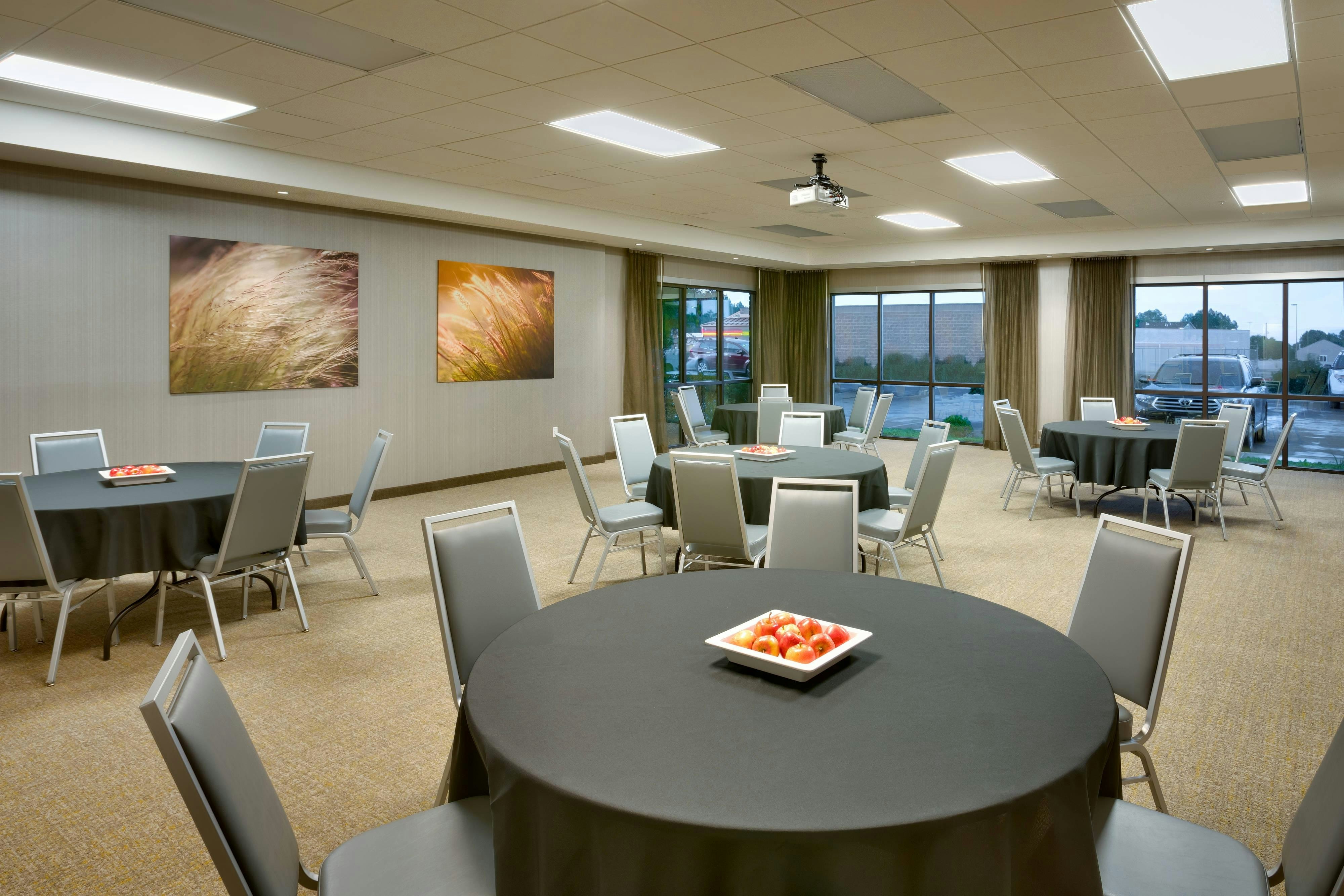 SpringHill Suites by Marriott Vernal 33/44