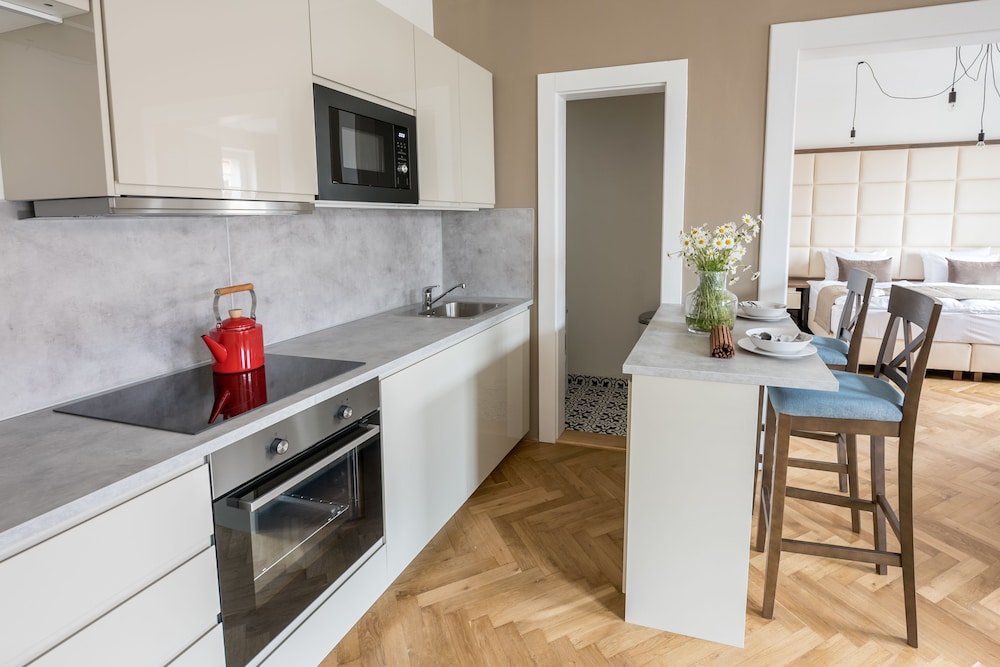 Letna Garden Suites 49/66
