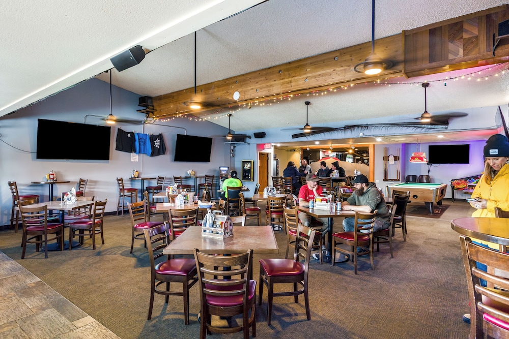Breeze Inn 38/54