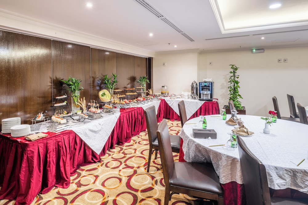 شركة طيبة المدينة الفندقية(Millennium Taiba Hotel) 66/77