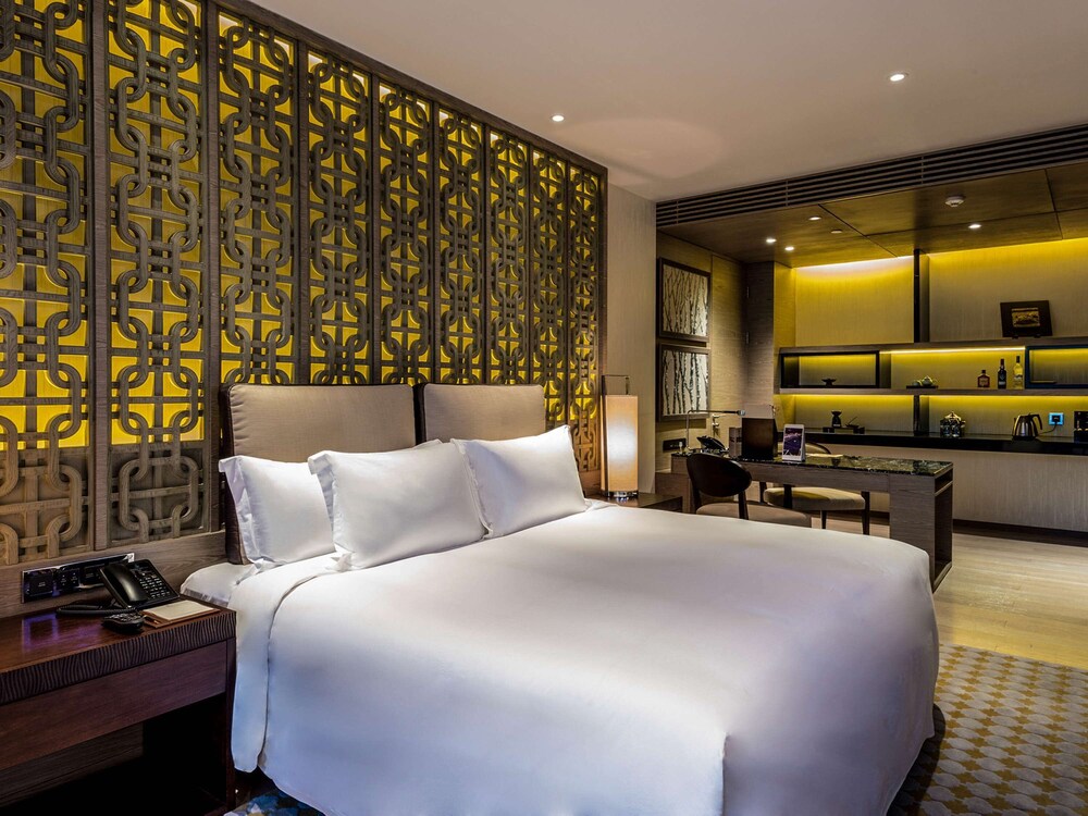 Banyan Tree Shanghai On The Bund Hotel 23/78