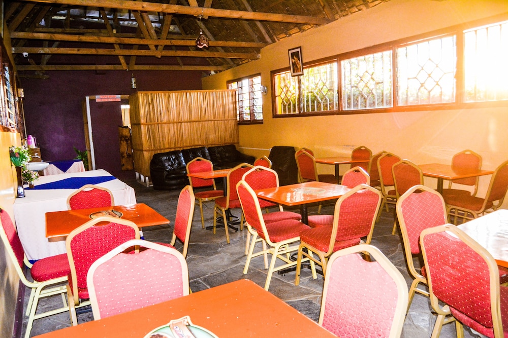Pine Breeze Getaway Lukenya 28/40