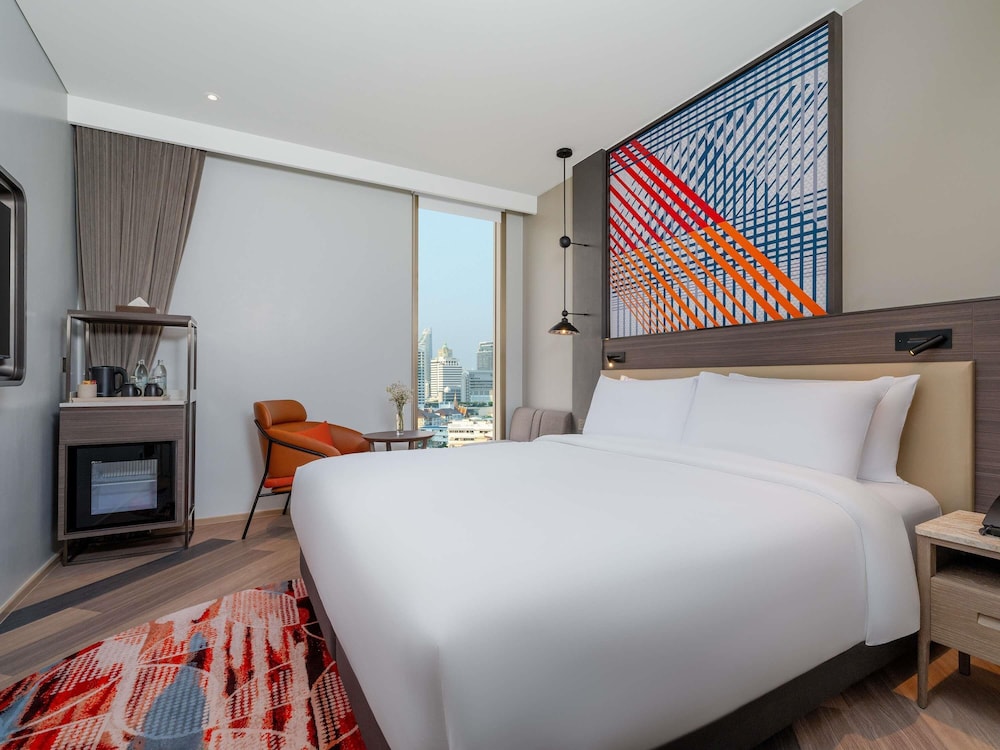 SUPERIOR, KING BED