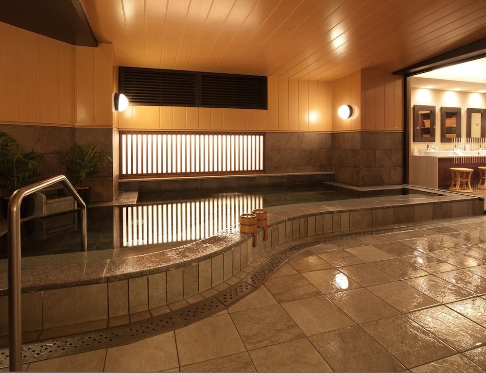 Nishitetsu Inn Kurosaki 27/48