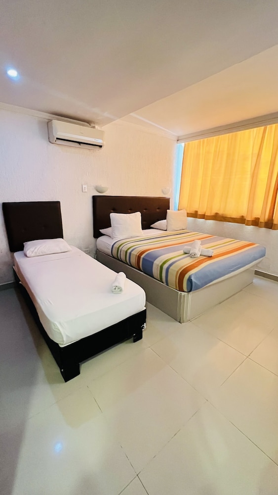 STANDARD, TWIN BEDS