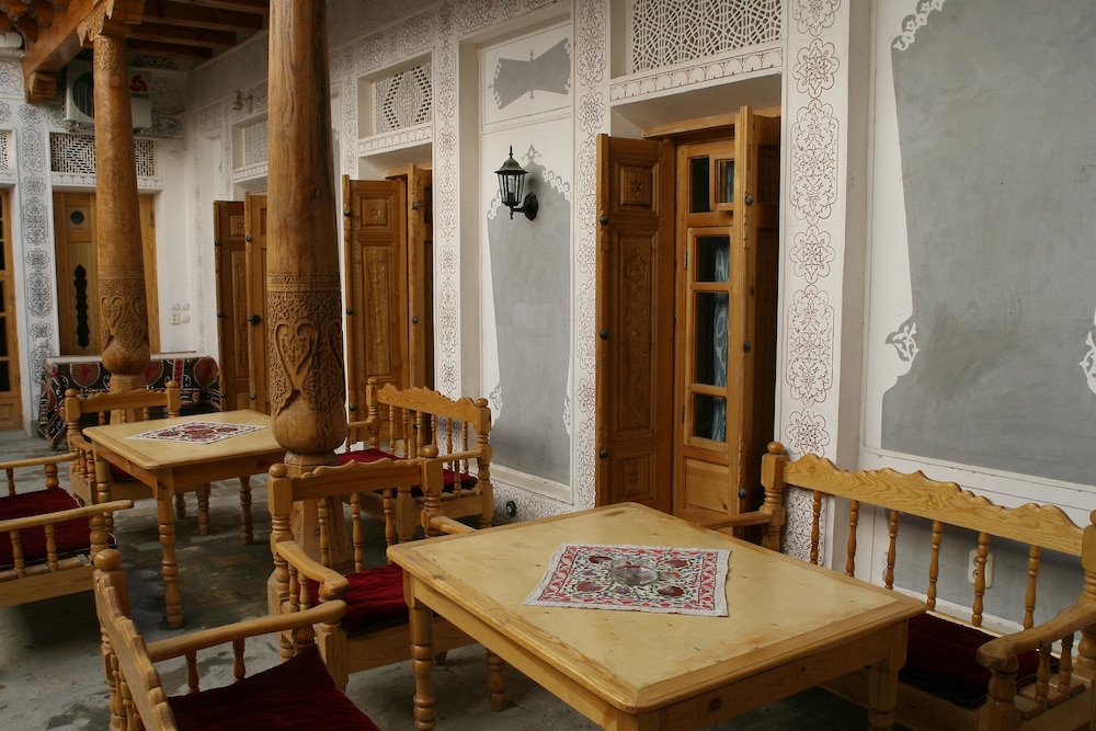 Komil Bukhara Boutique Hotel 40/50