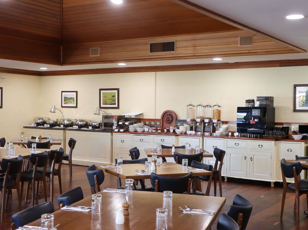 Mercure Hunter Valley Gardens 54/72