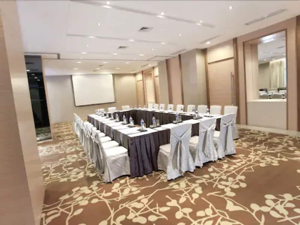 Dorsett Wuhan Hotel 40/50