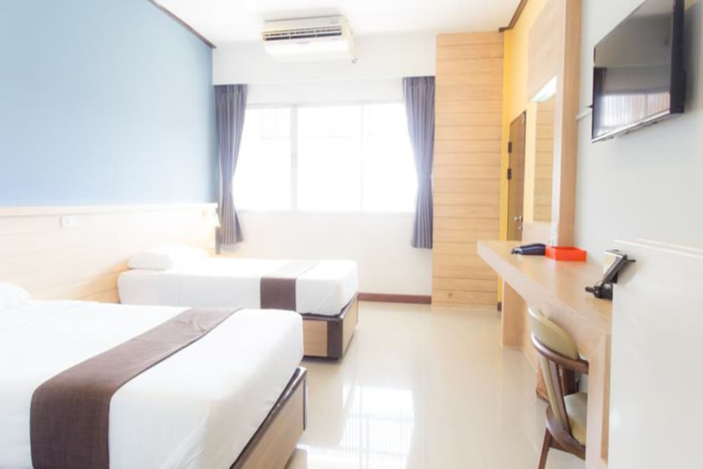 Asia Lampang Hotel 9/16