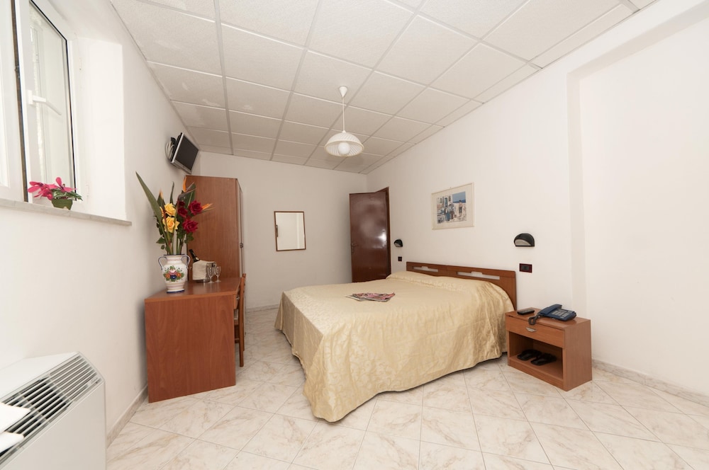 Hotel Villa Franca 12/34
