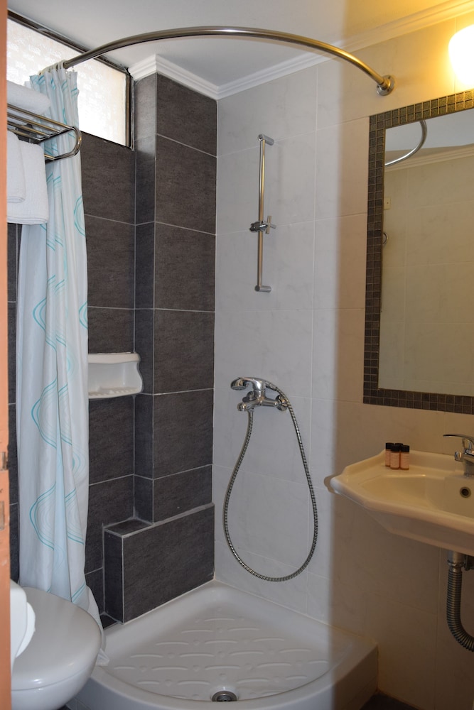 Hotel Serenity Tolo 29/31
