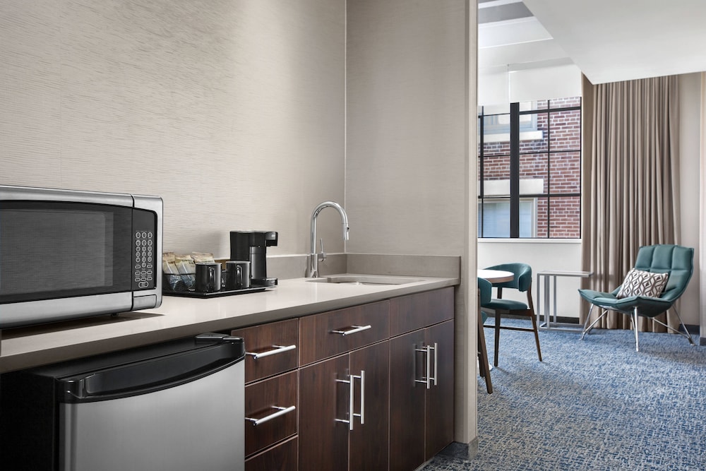 Courtyard By Marriott Cape Girardeau Downtown 11/42
