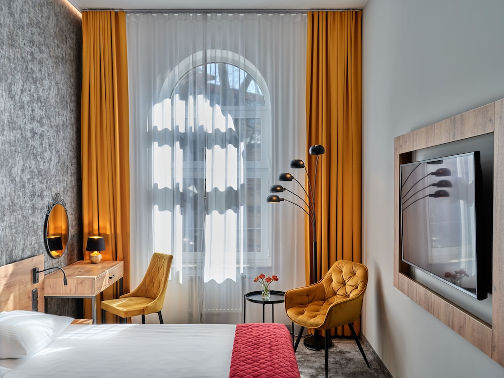 1891 Garni Hotel 18/44