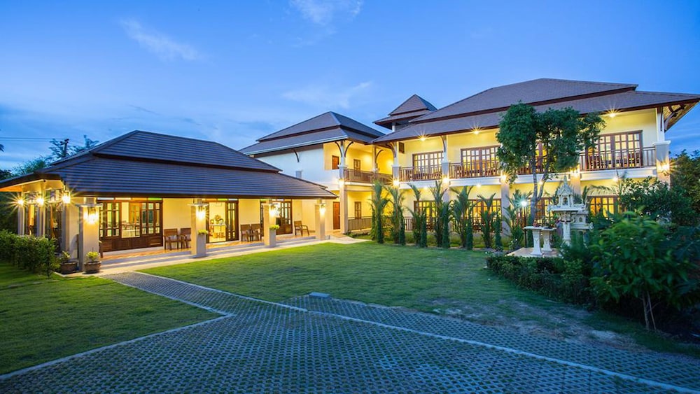 Oh Amphawa Boutique Resort 2/20