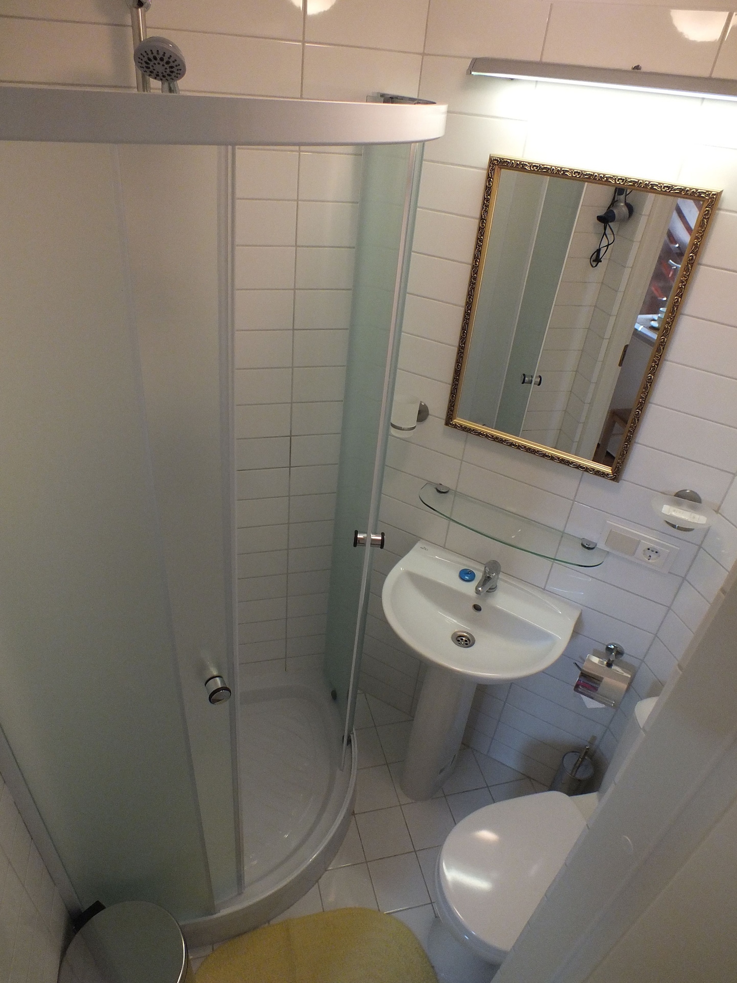 1 BEDROOM, ECONOMY, BALCONY